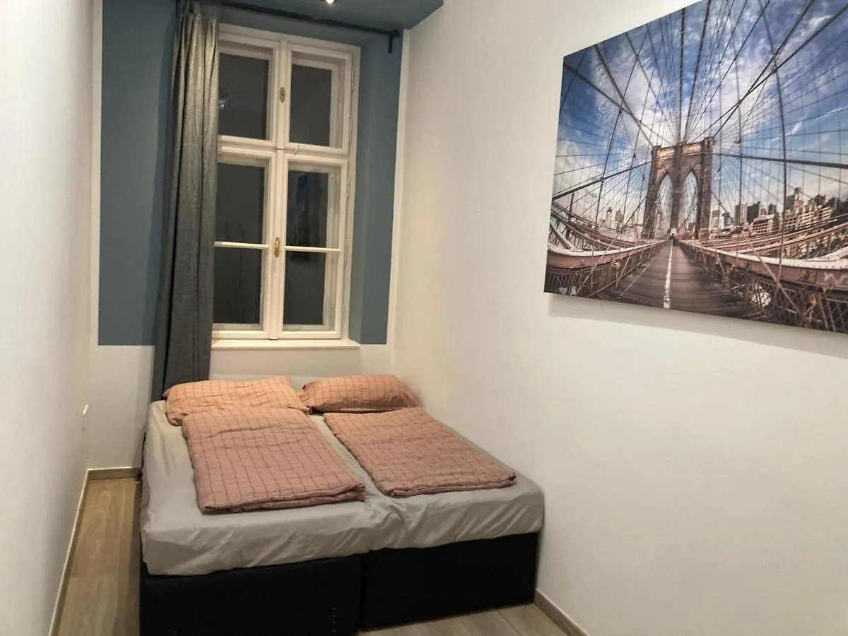 Roland Apartment Downtown - Korut Budapest