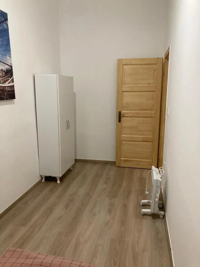Roland Apartment Downtown - Korut Budapest